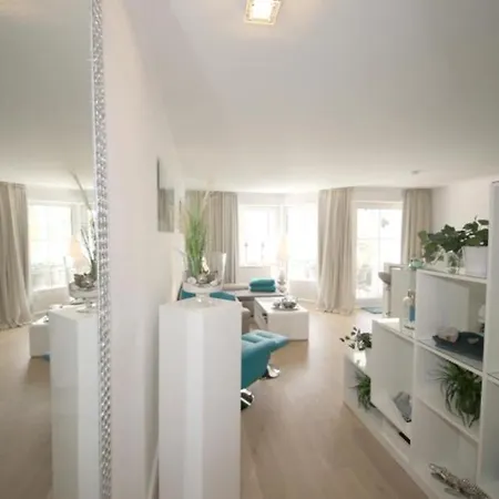 Apartment Strandallee 200